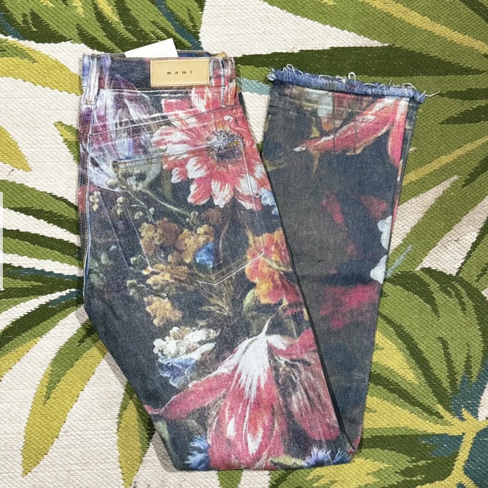 MNML Wreath Floral Jeans 29W BNWT